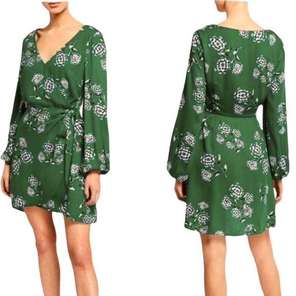cupcakes & cashmere Dresses & Skirts - Cupcakes & Cashmere Mystique Floral Wrap Dress 6